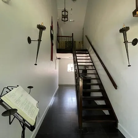 De Hoefpoort Отель 3*